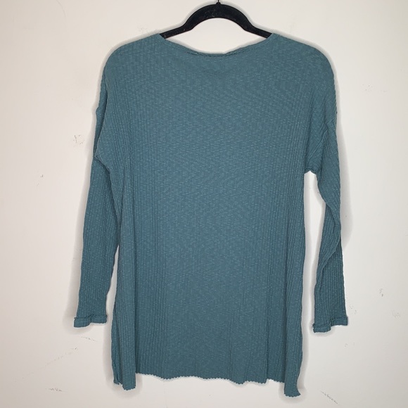 Urban Outfitters | Late Nights Long Sleeve - Picture 4 of 6